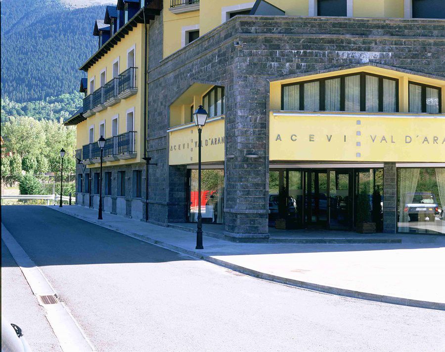 Hotel Spa Acevi Val D'Aran Вьелья Экстерьер фото