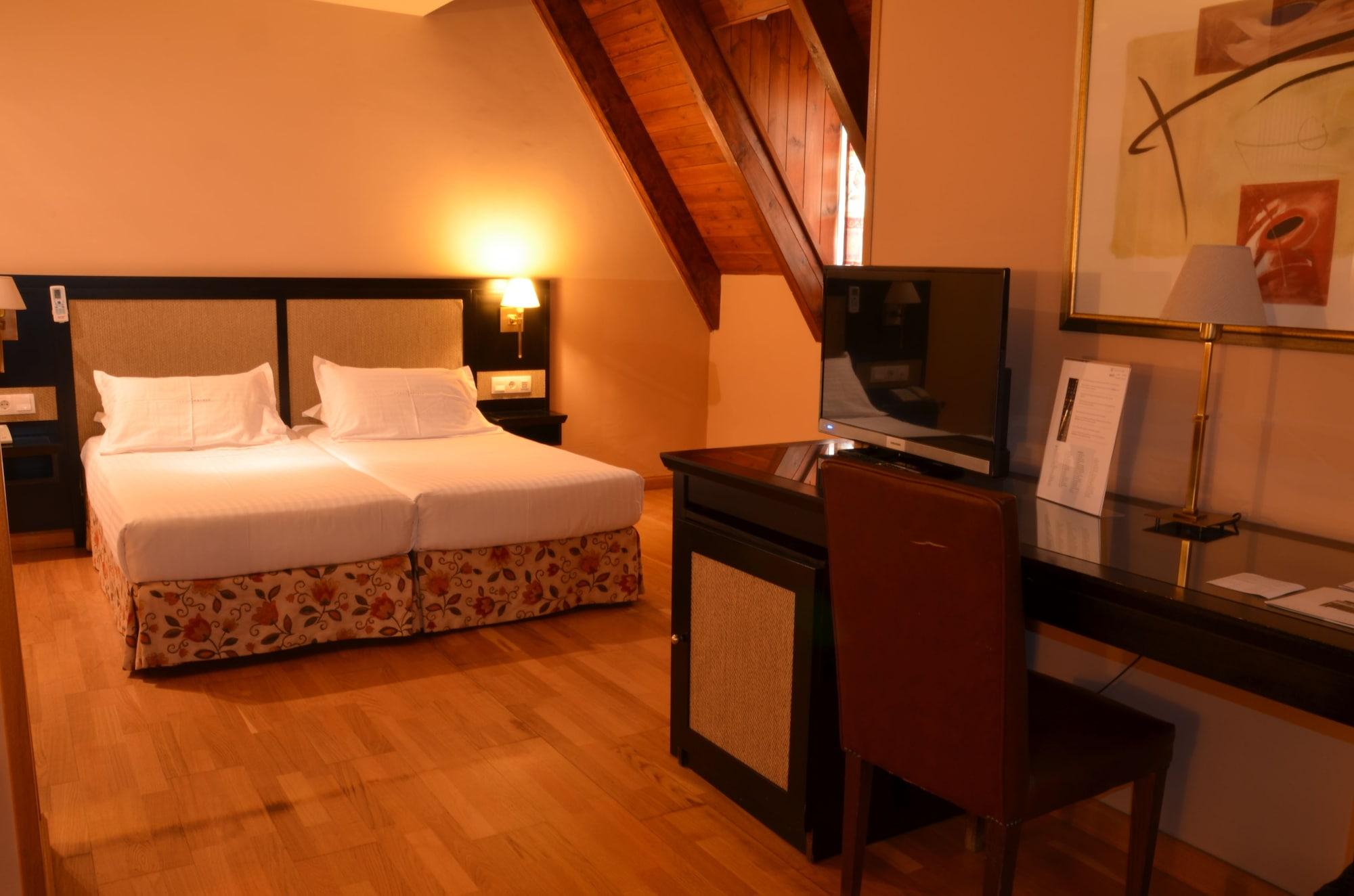 Hotel Spa Acevi Val D'Aran Вьелья Экстерьер фото