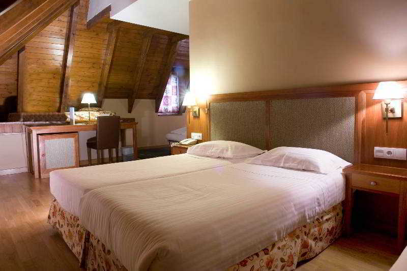 Hotel Spa Acevi Val D'Aran Вьелья Экстерьер фото