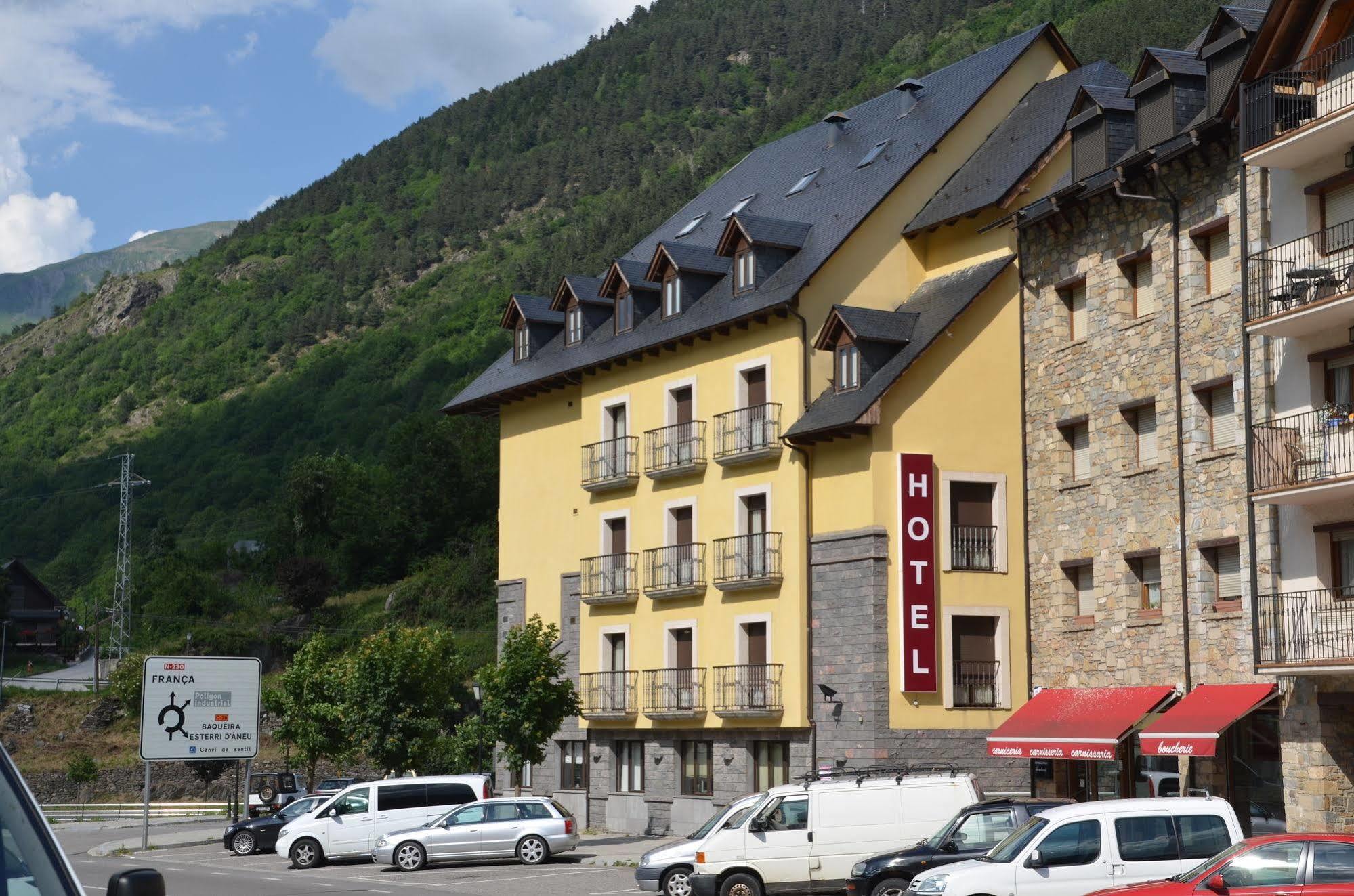 Hotel Spa Acevi Val D'Aran Вьелья Экстерьер фото